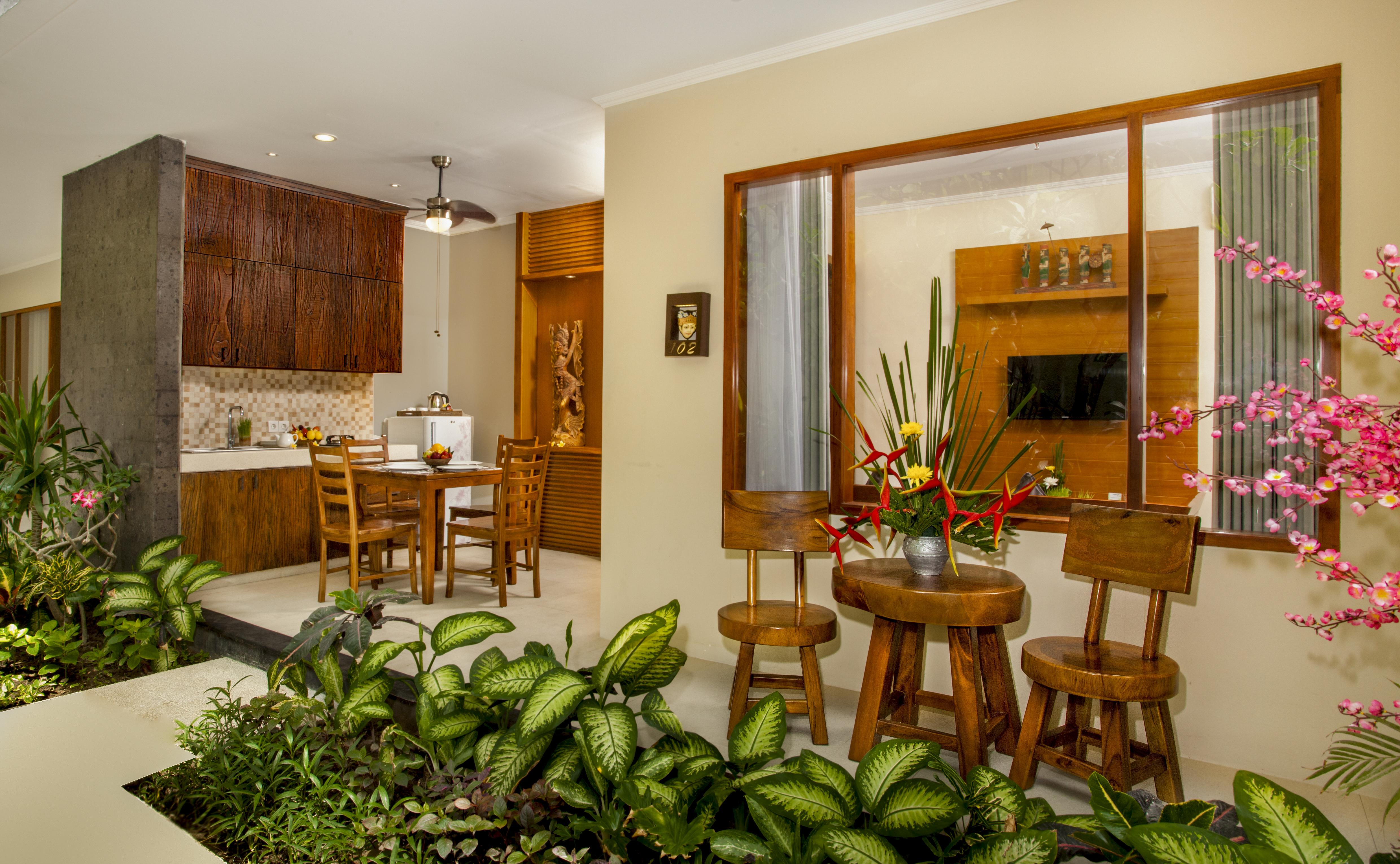 Hotel Astagina And 4*