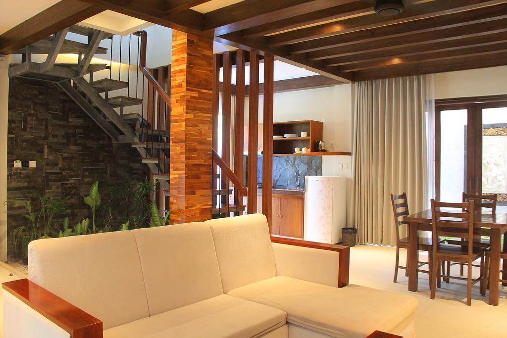 Hotel Astagina And 4*